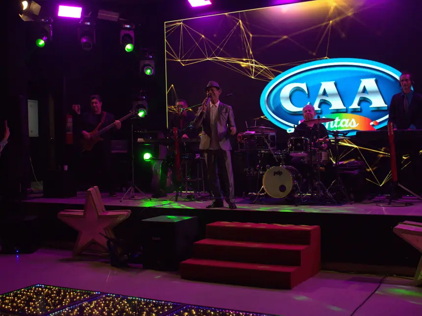A banda no palco
